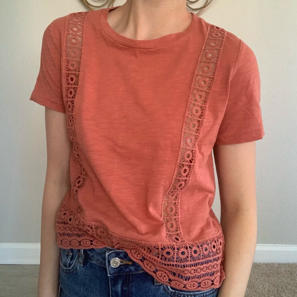 Slub Knit Crochet-Trim Tee
